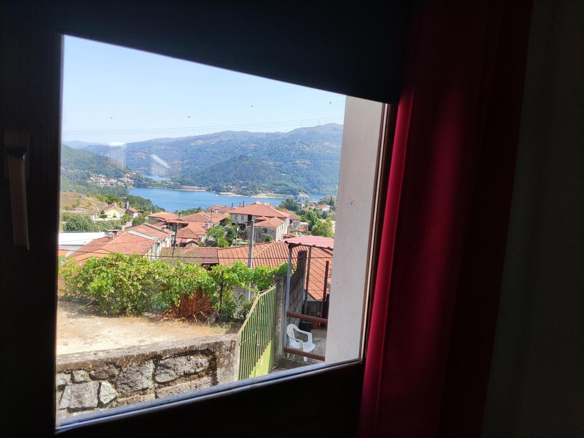 Alojamento Casa Da Eira Geres Kültér fotó